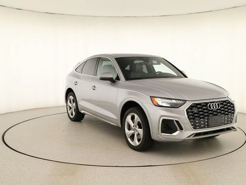Certified 2022 Audi Q5 2.0T Prestige w/ Prestige Package AWD/4WD image 10