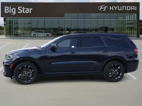 Used 2025 Dodge Durango GT w/ Blacktop Package image 2