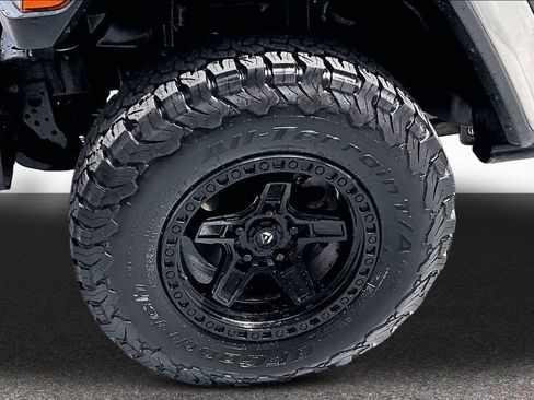 Used 2020 Jeep Wrangler Unlimited Rubicon w/ Quick Order Package 28Y Recon AWD/4WD image 31