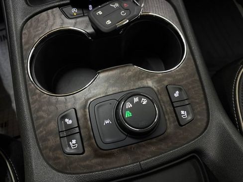 Used 2023 GMC Acadia Denali w/ Denali Technology Package AWD/4WD image 65