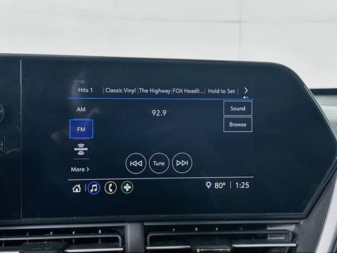 Used 2025 Chevrolet Trax LS FWD image 19