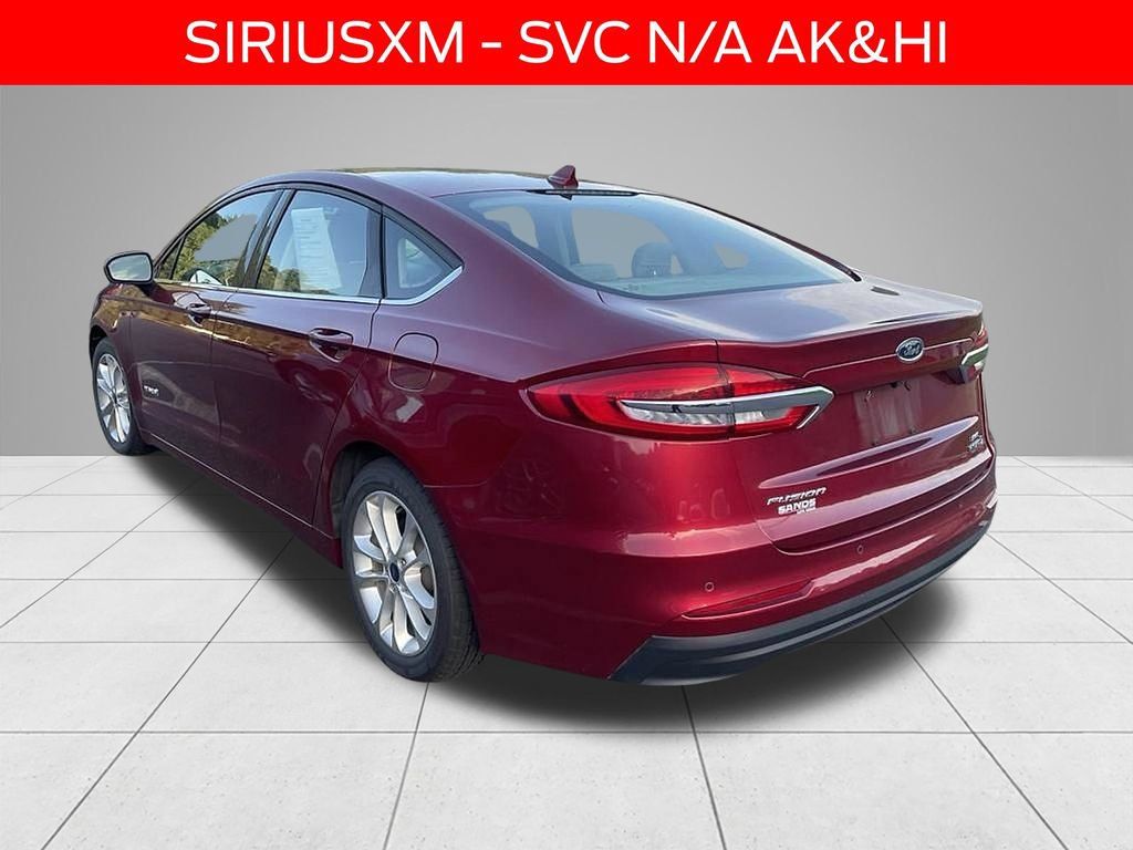 Used 2019 Ford Fusion SE FWD image 7