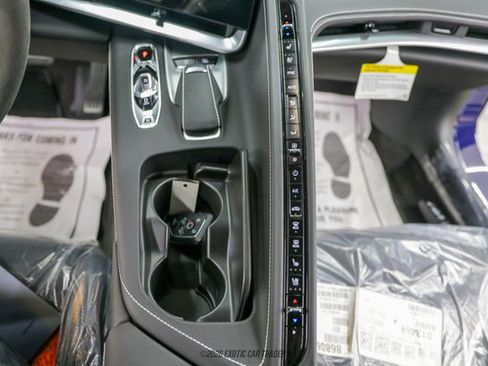 Used 2025 Chevrolet Corvette Stingray Premium Conv w/ Z51 Performance Package image 43