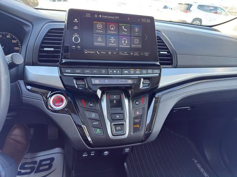 Used 2025 Honda Odyssey Touring image 20