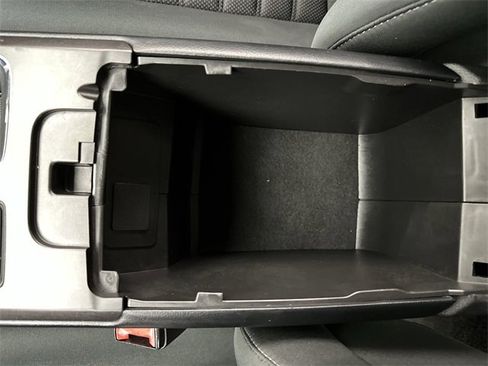 Used 2018 Ford Fusion S w/ Equipment Group 101A image 20