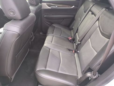 Certified 2021 Cadillac XT5 Sportv w/ LPO, Floor Liner Package AWD/4WD image 26