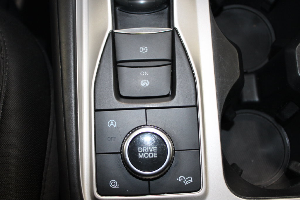 Used 2023 Ford Explorer XLT AWD/4WD image 43