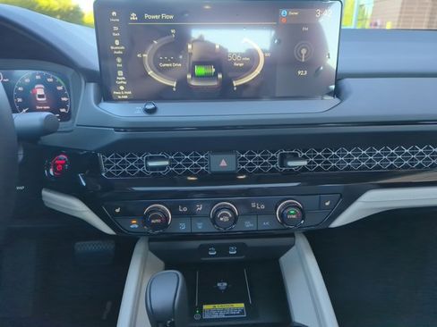 Certified 2025 Honda Accord EX-L image 14