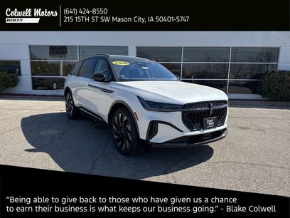 New 2026 Lincoln Nautilus Reserve w/ Jet Appearance Package