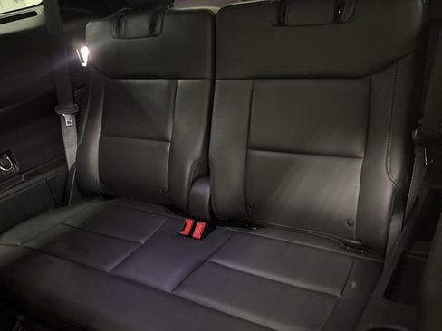 Used 2022 Ford Explorer XLT w/ Equipment Group 202A AWD/4WD image 24