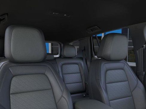 New 2026 Chevrolet Equinox LT w/ Convenience Package II image 24