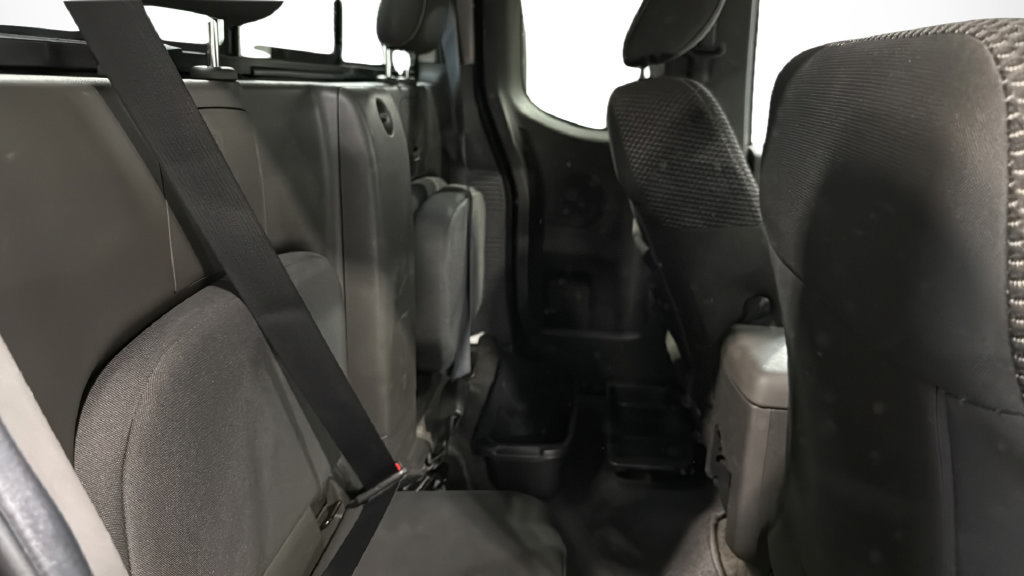 Used 2017 Nissan Frontier PRO-4X AWD/4WD image 15
