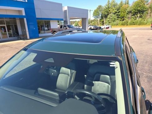 Used 2022 Nissan Pathfinder SL AWD/4WD image 43