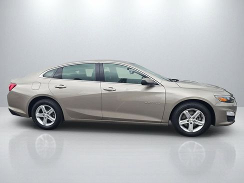 Used 2024 Chevrolet Malibu LT FWD image 4