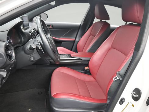 Used 2025 Lexus IS 300 w/ Premium Package RWD image 9