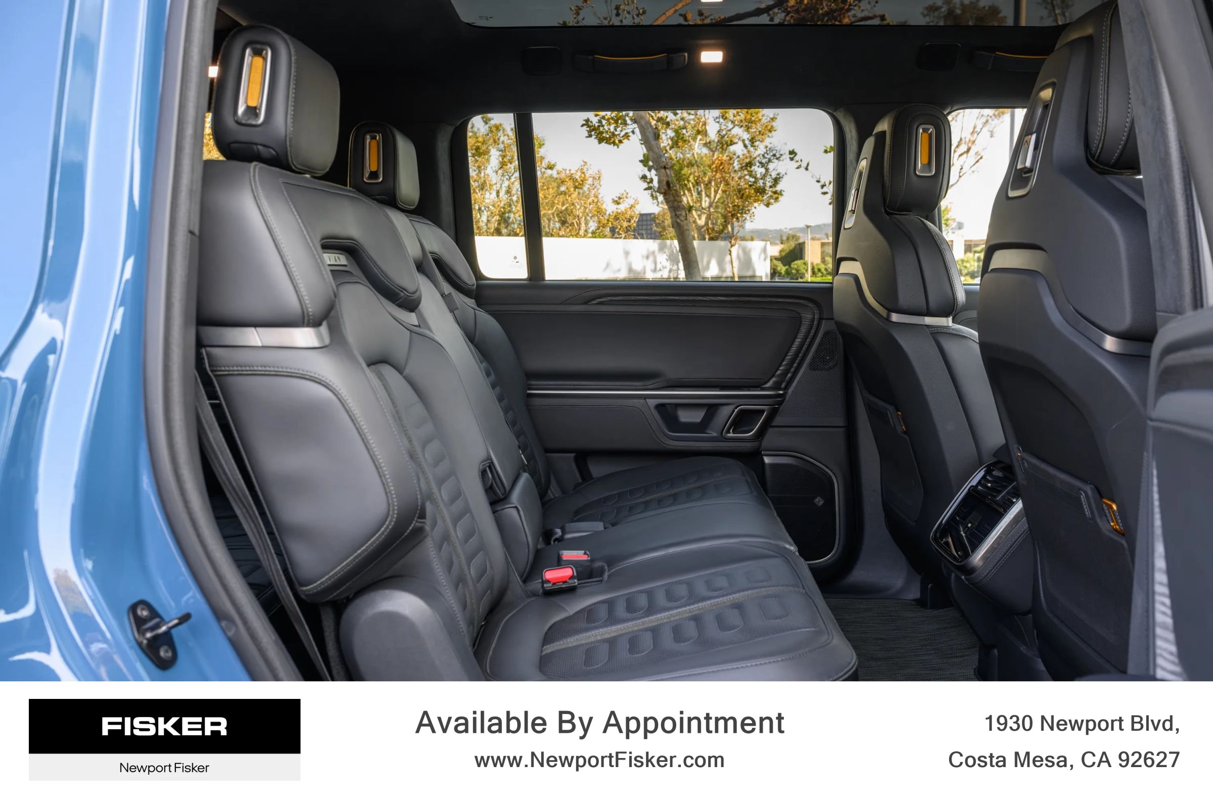 Used 2023 Rivian R1S AWD Adventure Quad image 32