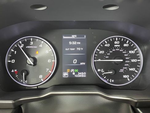 Used 2025 Subaru Outback Limited AWD/4WD image 18