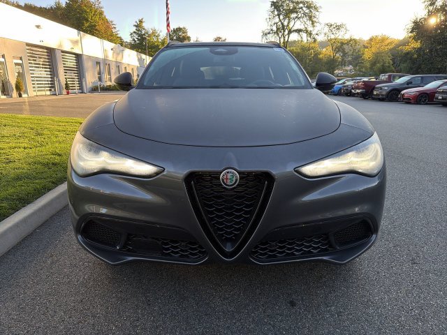 New 2026 Alfa Romeo Stelvio Sprint w/ Convenience Package AWD/4WD image 3