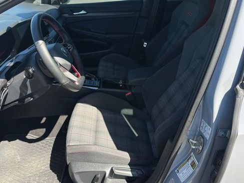 Used 2024 Volkswagen GTI SE FWD image 9
