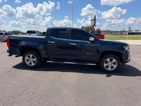 Used 2018 Chevrolet Colorado Z71 w/ Centennial Edition AWD/4WD image 4