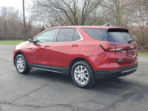 Used 2024 Chevrolet Equinox LT image 4
