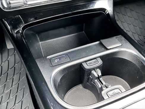 Used 2020 Mercedes-Benz A 220 4MATIC image 34