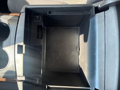 Used 2018 Chevrolet Tahoe LS RWD image 19