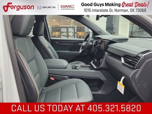 New 2026 GMC Acadia AT4 w/ Super Cruise Package AWD/4WD image 42