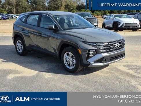 New 2026 Hyundai Tucson SE image 4