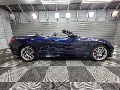 Used 2025 BMW M4 xDrive Competition AWD/4WD image 9