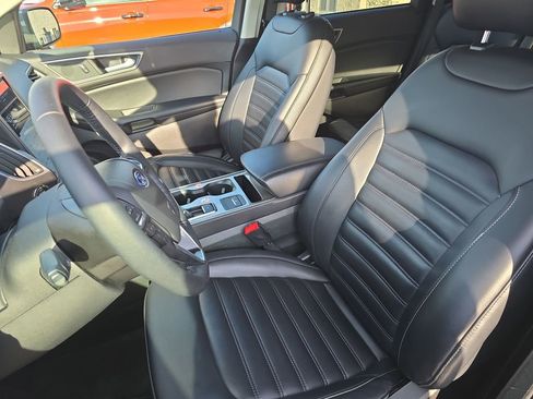 Used 2024 Ford Edge SEL image 14
