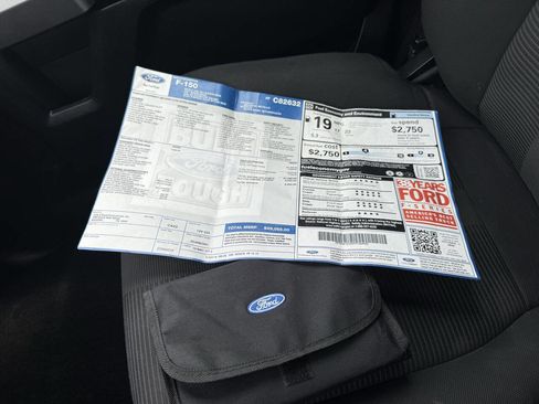 Used 2015 Ford F150 XLT w/ Equipment Group 302A Luxury image 17