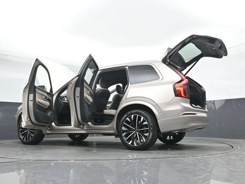 New 2026 Volvo XC90 B6 Plus AWD/4WD image 55