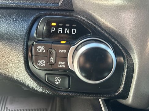 Used 2021 RAM 1500 Big Horn image 14