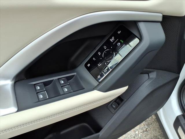 Certified 2025 Audi Q5 2.0T Premium AWD/4WD image 13