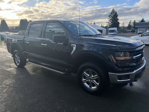 Used 2024 Ford F150 XLT image 7