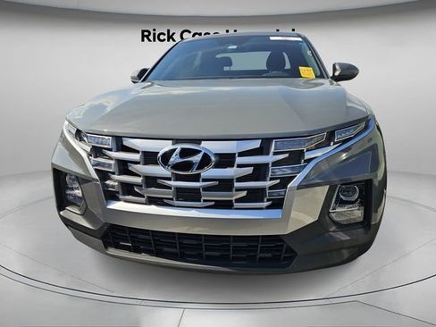 Used 2023 Hyundai Santa Cruz SE image 3