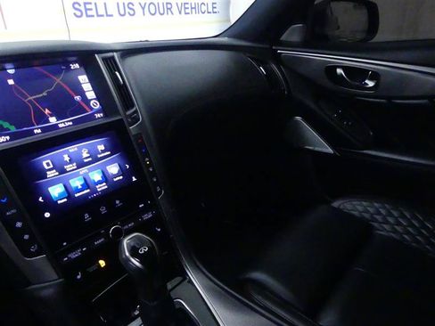 Used 2018 INFINITI Q50 Red Sport 400 w/ Sensory Package (Sport) AWD/4WD image 13