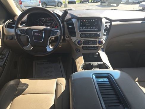 Used 2016 GMC Yukon XL SLT w/ Open Road Package AWD/4WD image 30