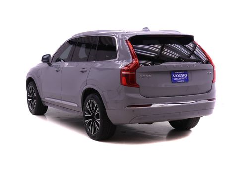 Certified 2025 Volvo XC90 T8 Plus w/ Protection Package Premier AWD/4WD image 5