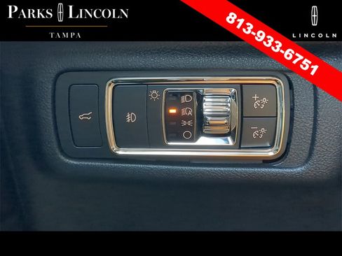 Used 2020 Lincoln Corsair Reserve w/ Equipment Group 201A image 26