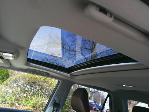 Used 2023 Toyota 4Runner Limited image 42