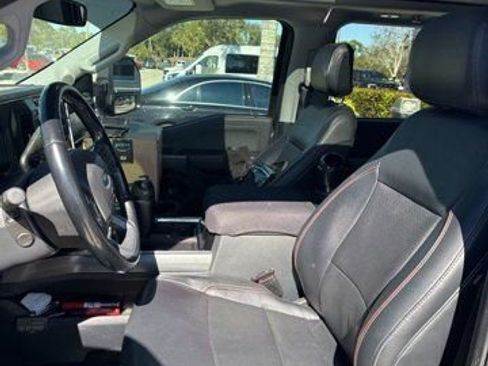 Used 2023 Ford F250 Lariat w/ Sport Appearance Package image 4