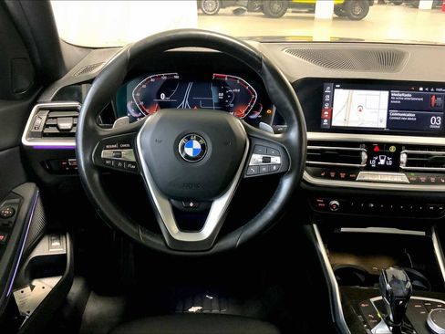 Used 2019 BMW 330i xDrive Sedan w/ Convenience Package image 5