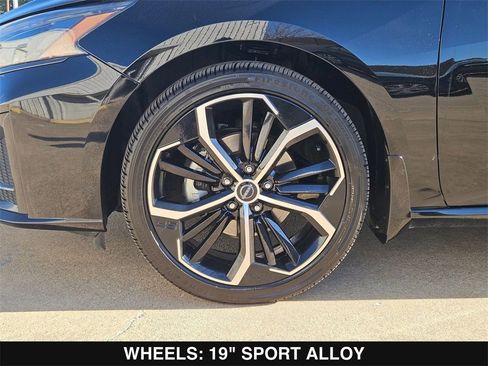 Used 2023 Nissan Altima 2.5 SR image 34