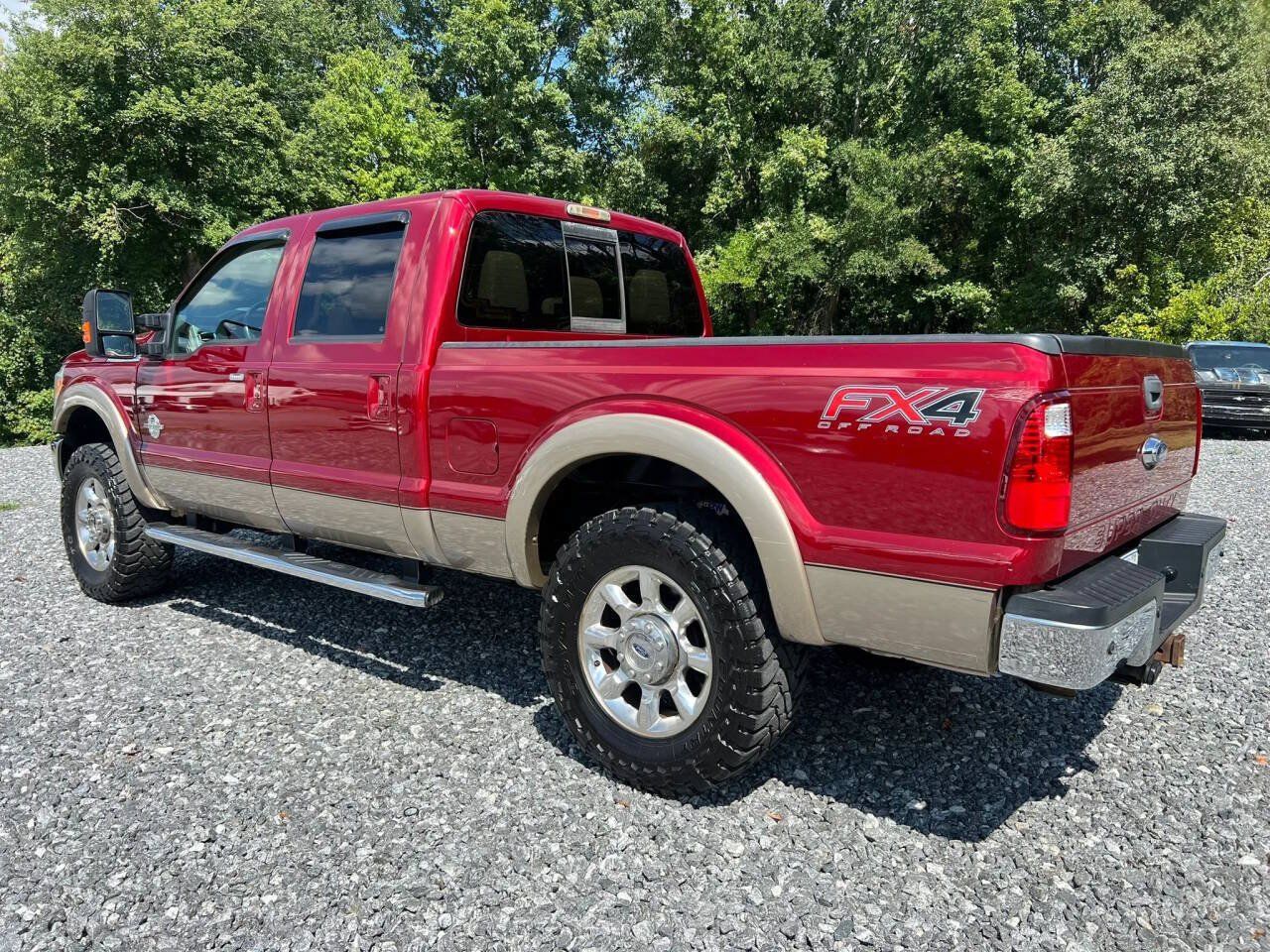 Used 2014 Ford F250 Lariat w/ Lariat Interior Package AWD/4WD image 5