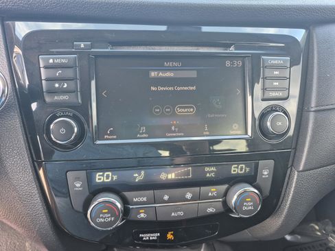 Certified 2022 Nissan Rogue S FWD image 26
