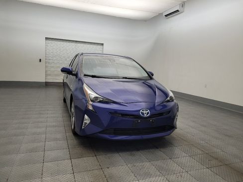 Used 2018 Toyota Prius Four Touring w/ Premium Convenience Package image 14