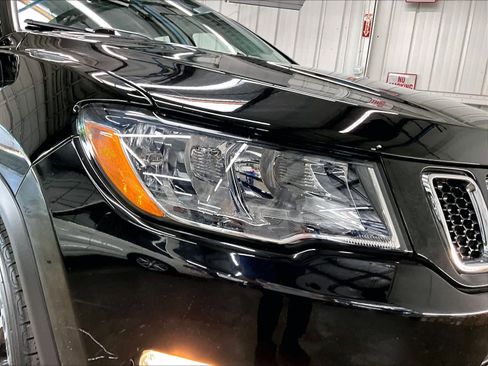 Used 2019 Jeep Compass Latitude w/ Popular Equipment Group image 31