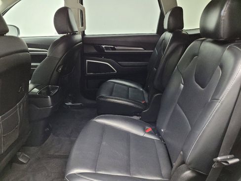 Used 2020 Kia Telluride S image 18